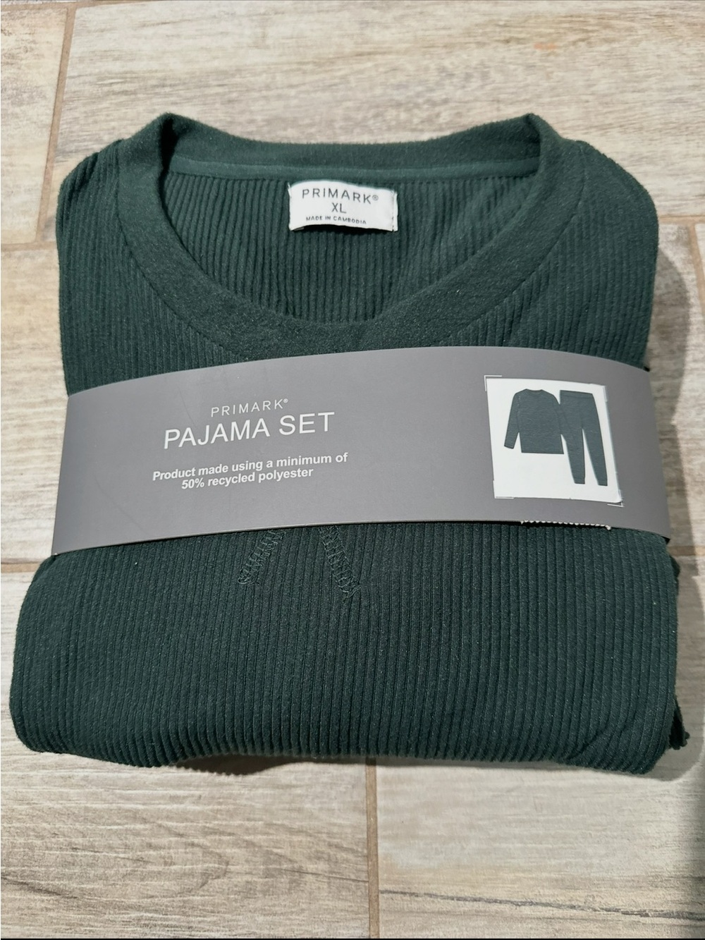 Poshmark Men’s Dark Green Ribbed Men’s PJ Set🍃